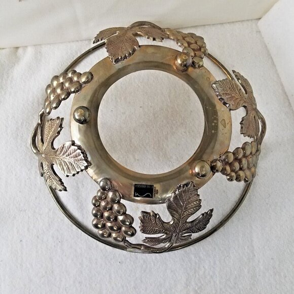 Brass bowl Vntg Handmade Ambrosia of India Grape Leaf Holder 1995 frame feet - Picture 6 of 7